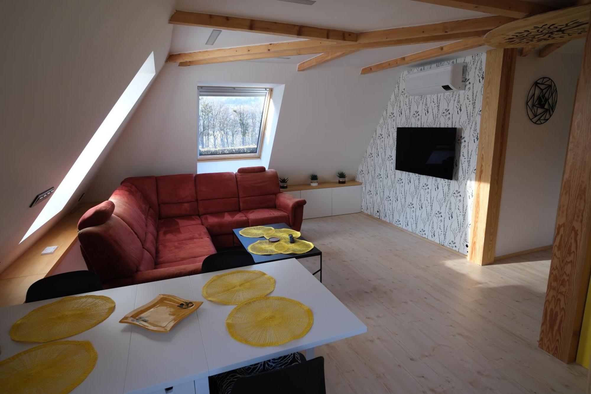 Pyramida Pod Lysou Lägenhet Frýdlant nad Ostravicí Exteriör bild