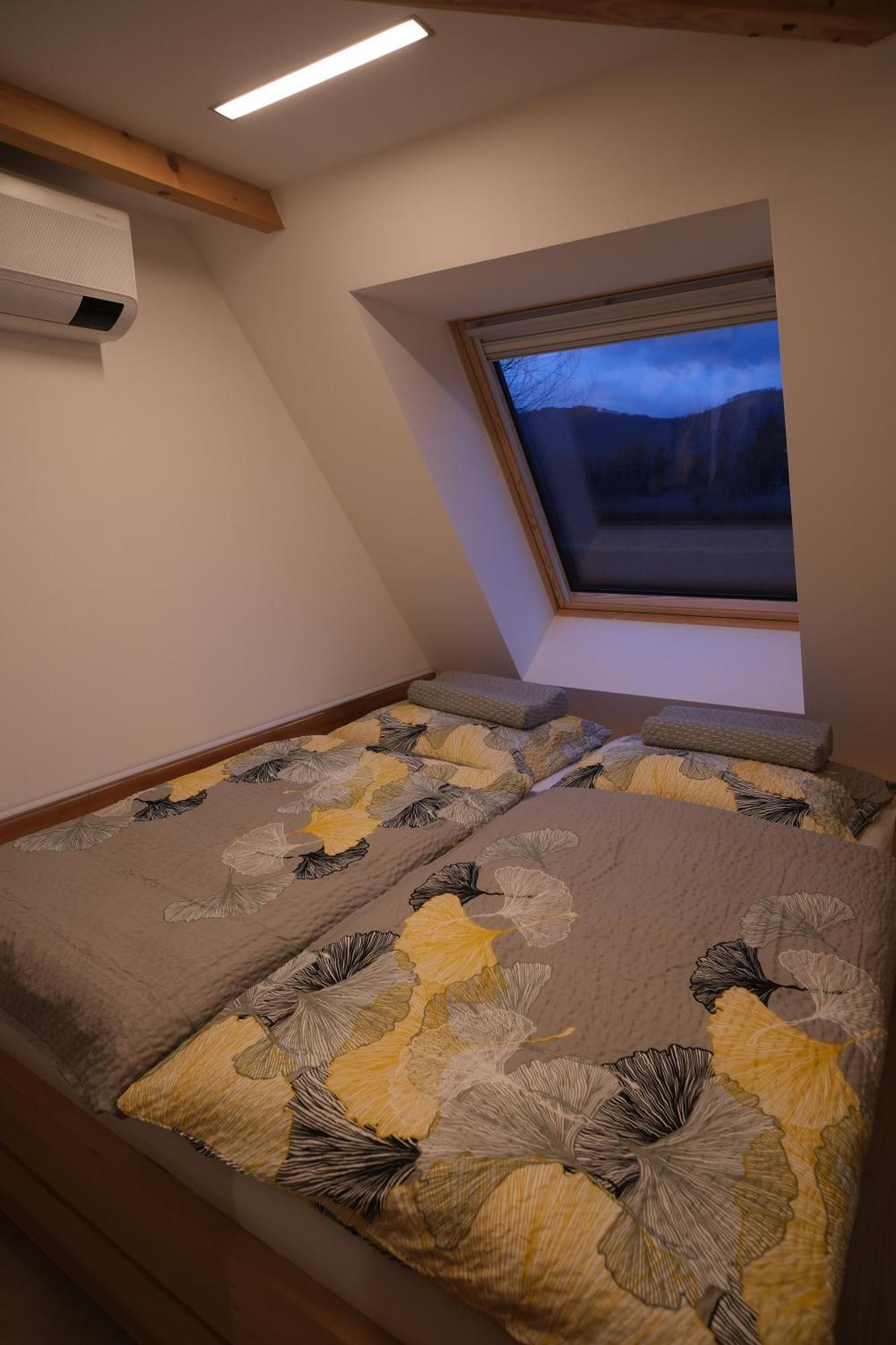 Pyramida Pod Lysou Lägenhet Frýdlant nad Ostravicí Exteriör bild